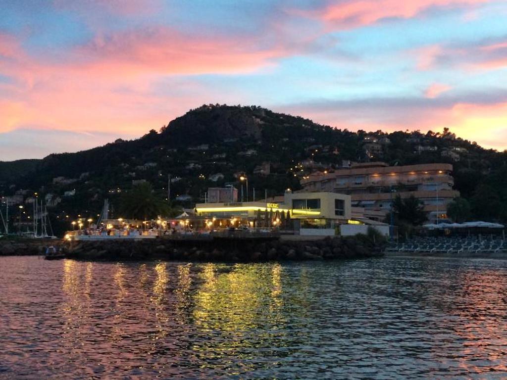 Cannes Front Beach Pools Apartment מראה חיצוני תמונה